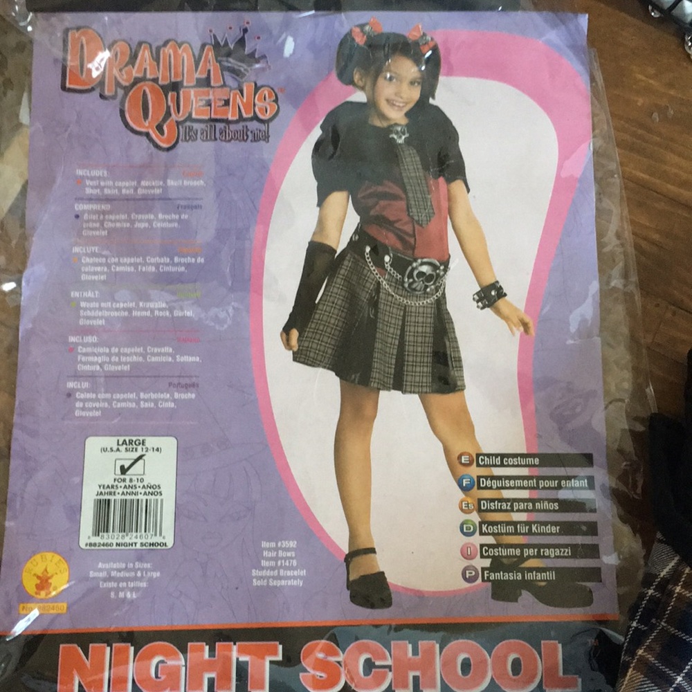 Drama queens it’s all about me. Halloween costume